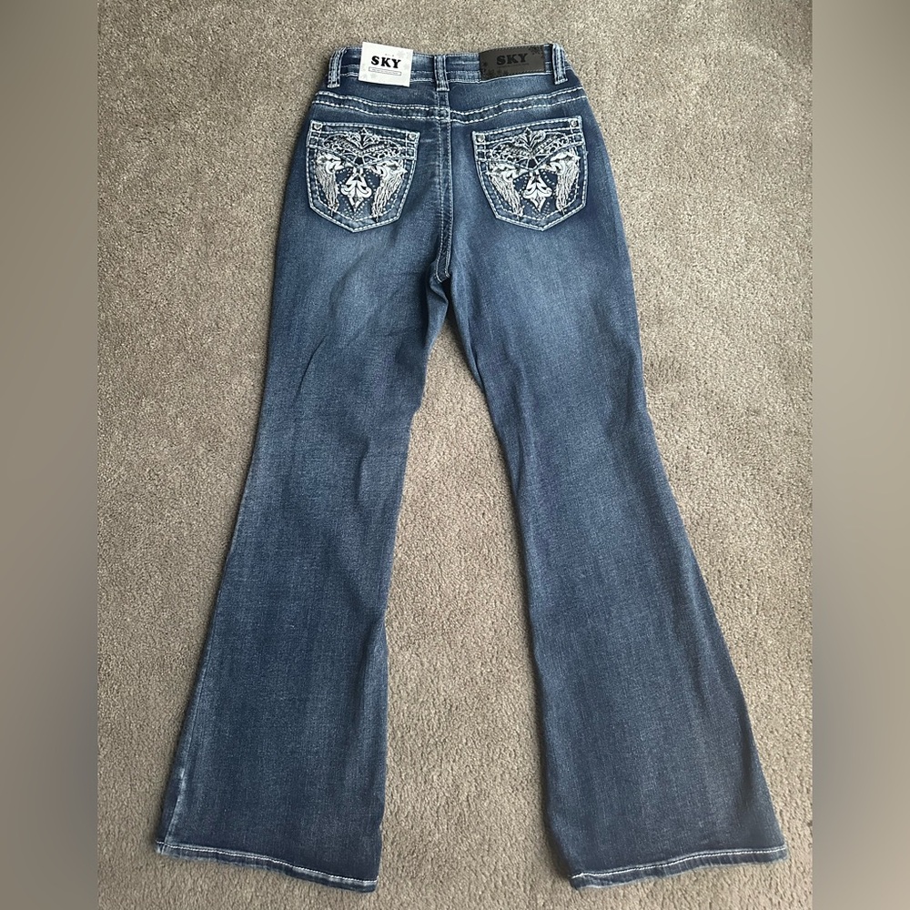 Sky Women’s Premium Collection Flare Jeans Blue Size 9 NWT